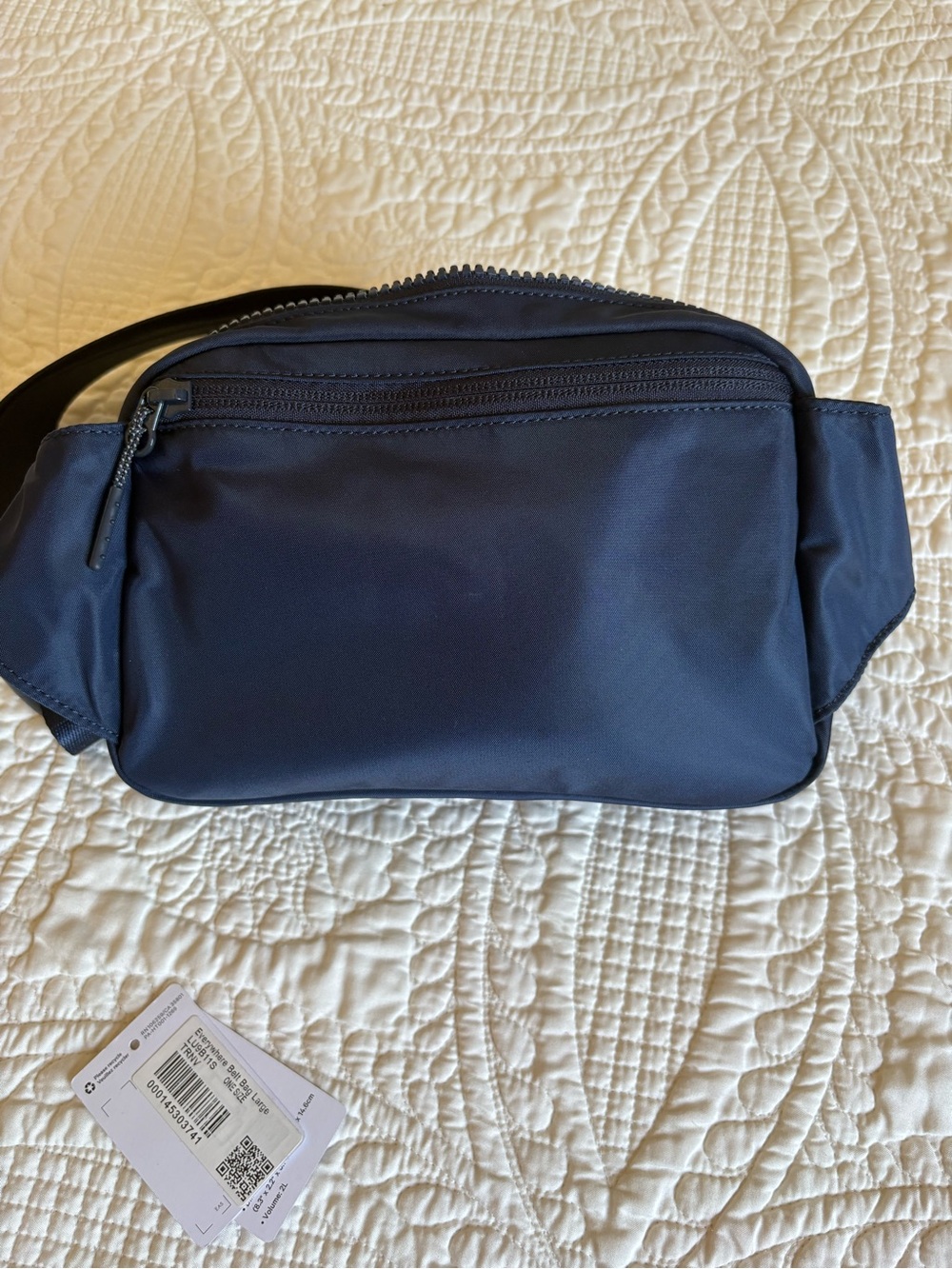 lululemon athletica everywhere Belt bag large - Picture 2 of 4
